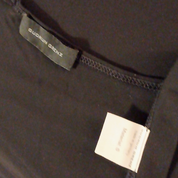 Gudrun Grenz seamless vest. One size. Made in Germany. - Picture 6 of 6